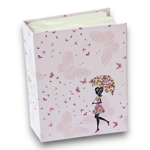 Simple 6-inch photo album with 100 photos