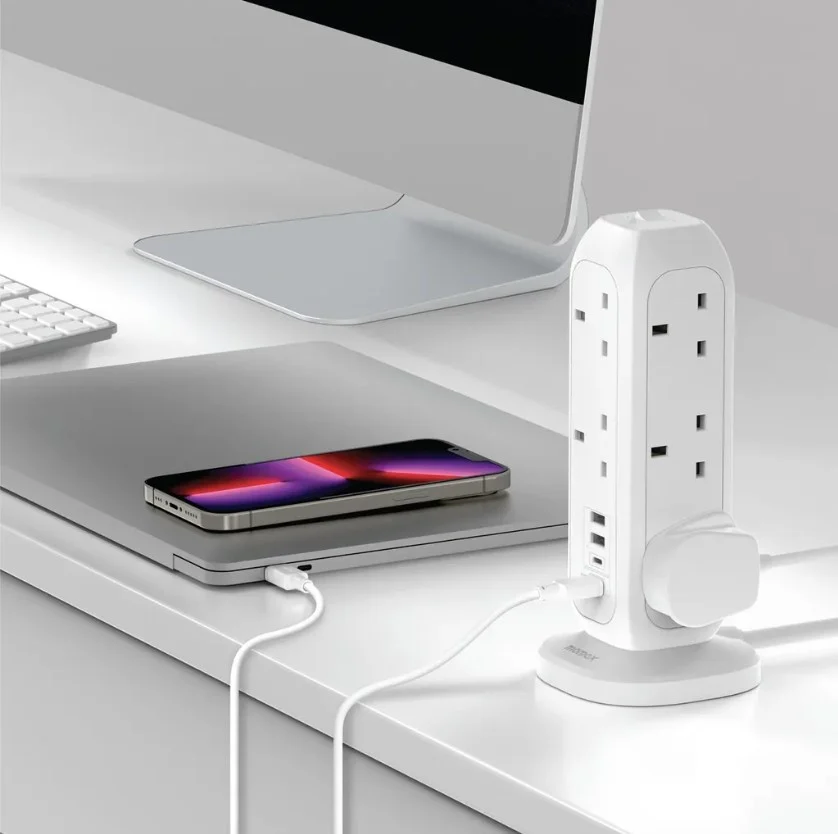 Momax Oneplug 11-Outlet Power Strip With Usb - White