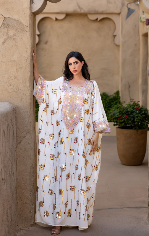 ثوب اماراتي