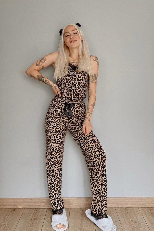 Be Cosy women's PJ leopard set