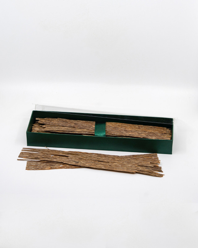 Natural Raqaeq oud Vietnam 10 Tola - 10توله عود رقائق فيتنامي
