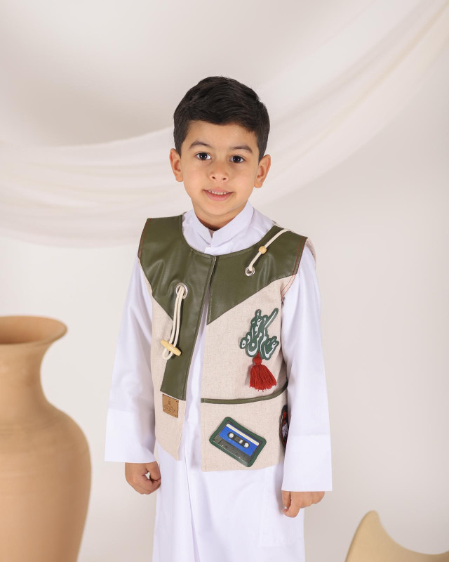Boys’ Vest in Linen and Leather