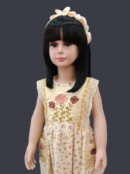 Embroidered dress for kids (2 pockets)