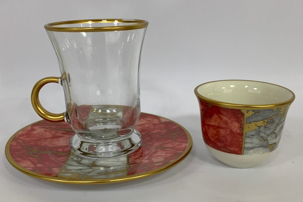 AVCI HOME MAKER MERMER RED-55553 18 PCS TEA & MIRRA SET