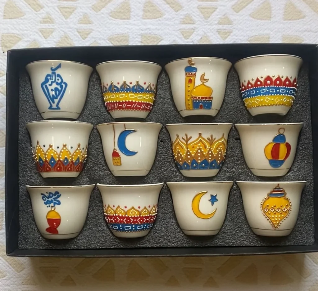 Decorative Arabic Coffee Cup Set