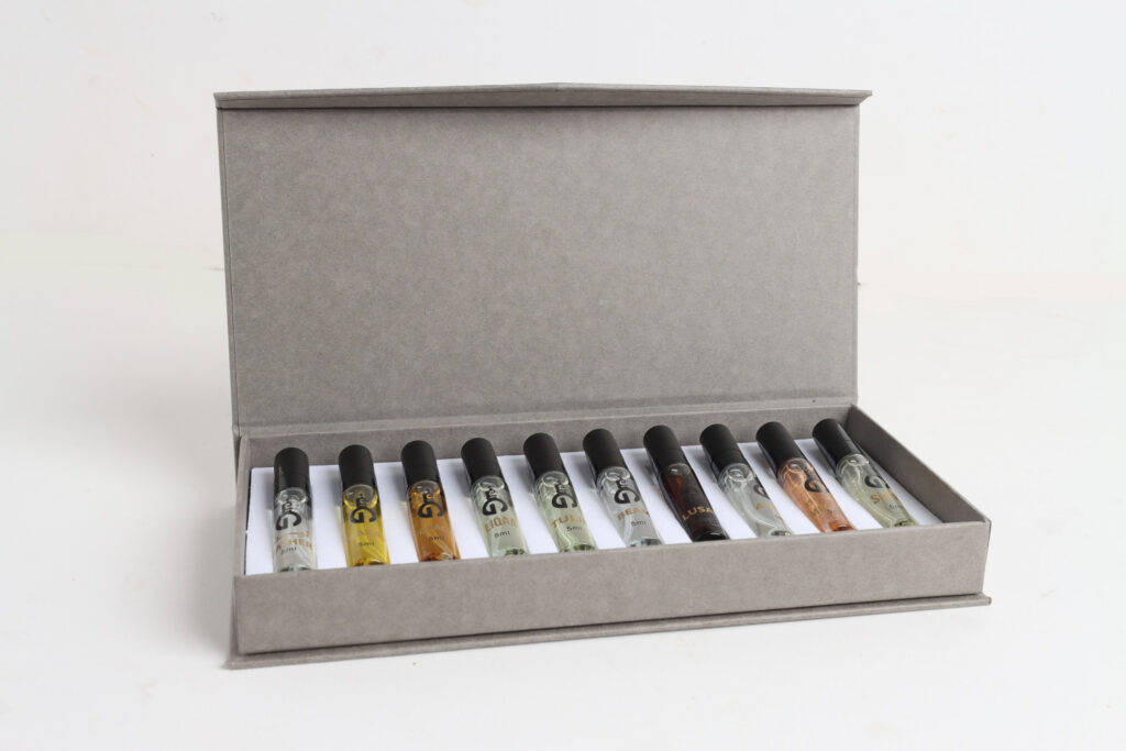 Unisex Collection 5ml-10pcs - طقم نماذج عطور للجنسين