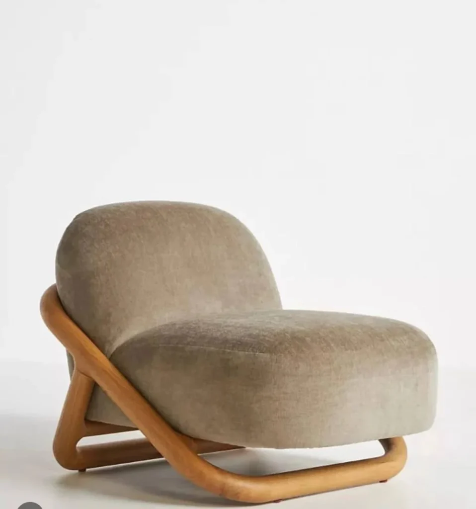 Classic wood chair in natural beech