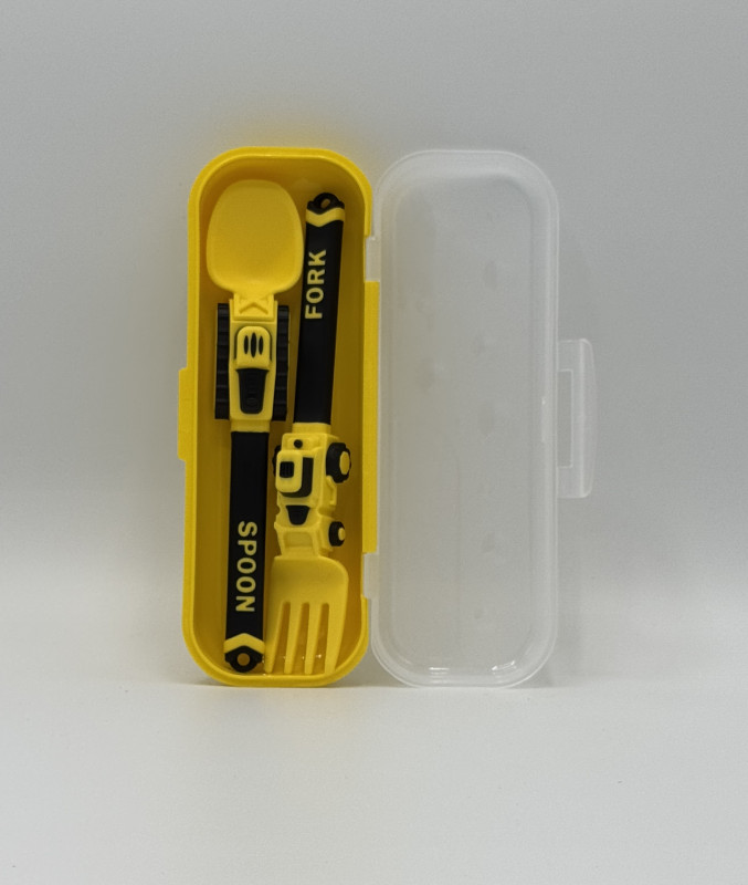 construction-themed kids' cutlery set