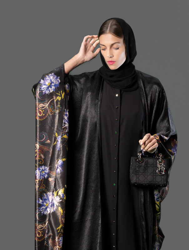 Noir Blossom Abaya