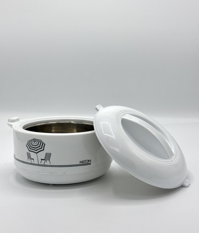 stylish and practical thermal serving bowl